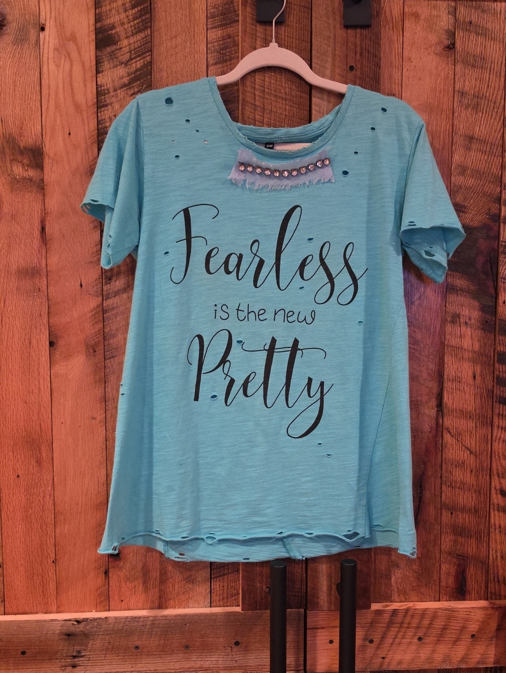 142p A Rare Bird Fearless Is The New Pretty Embellished Tee - Aqua